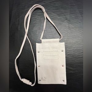 Cross Body card holder cream